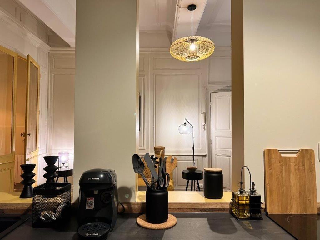 Le Boudoir De Clem Apartment ชาลง-ซูร์-ซอน ภายนอก รูปภาพ